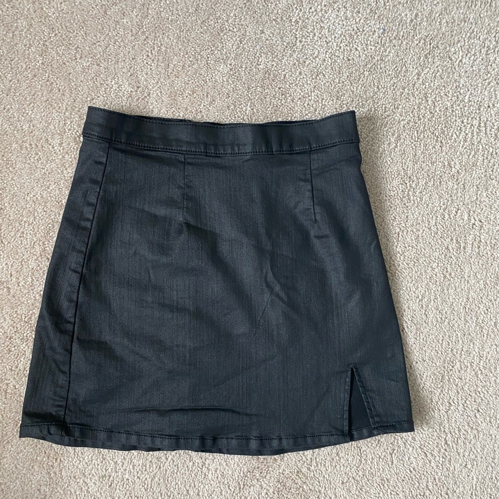 Kendall + Kylie black mini skirt, small slit
